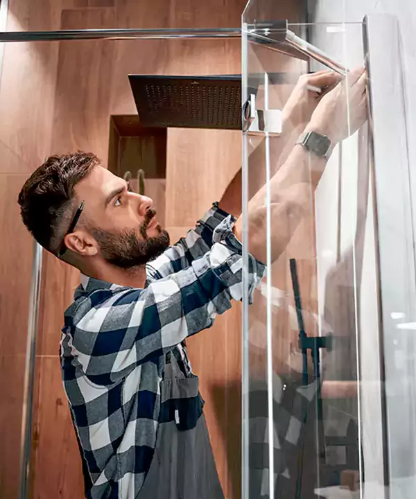 Professional Tub to Shower Conversion Specialists in Moscow